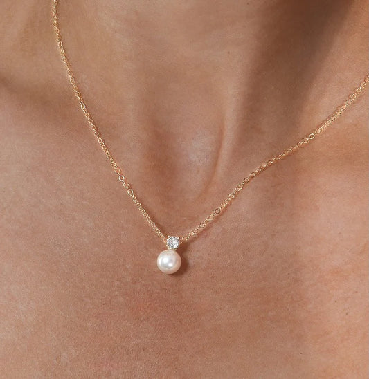 Lustrous Whisper Pearl Necklace – Timeless Elegance for Her Special Day